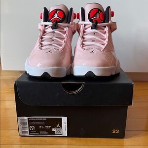 Jordan Kids Sneakers in Pink and Black